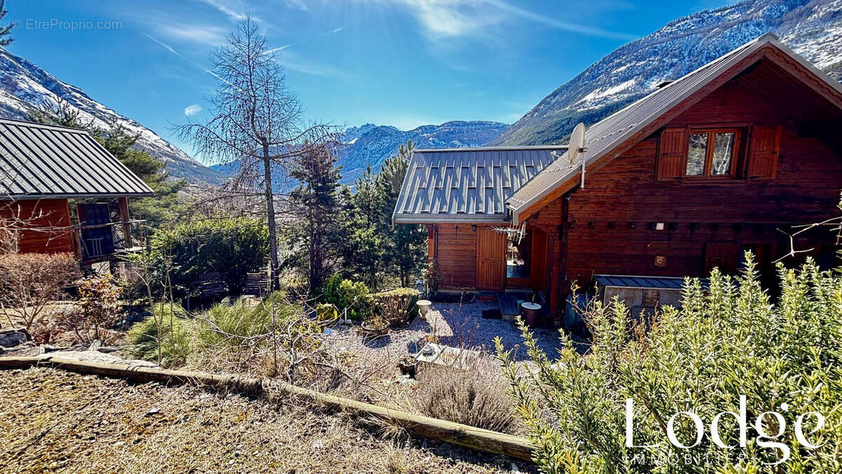 Maison à LES VIGNEAUX