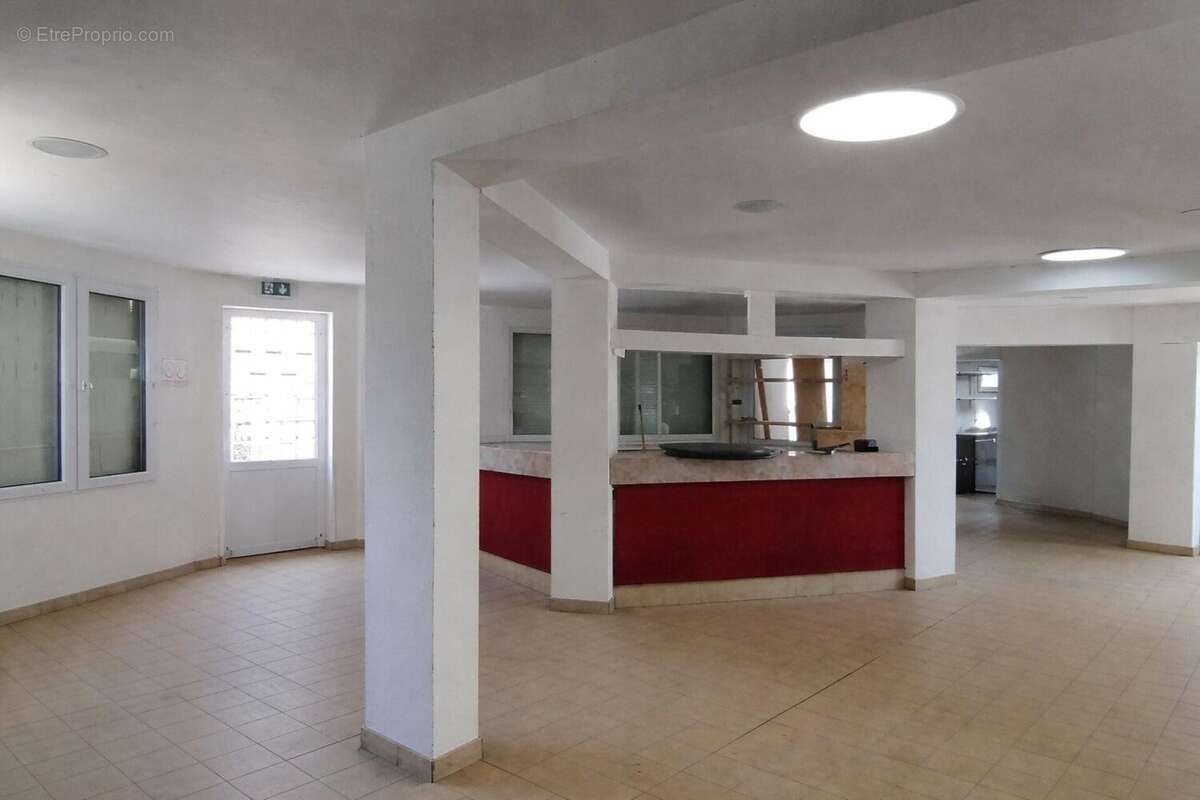 Photo 6 - Commerce à ANZEME