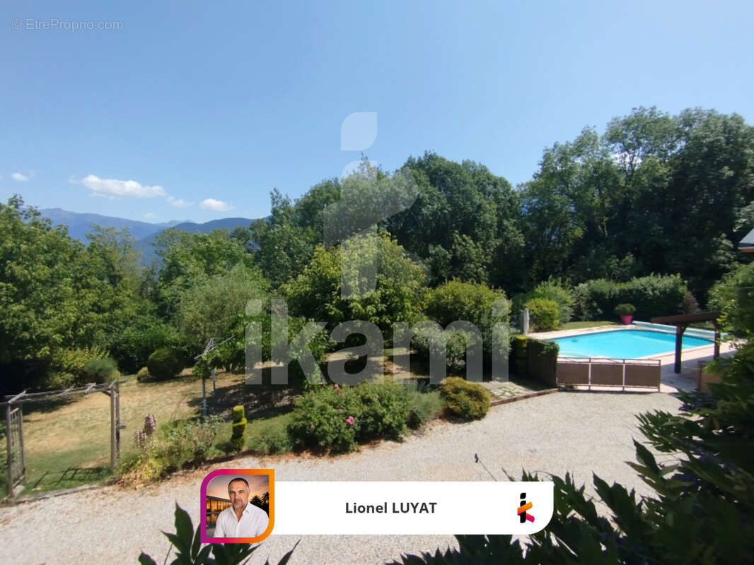 Propriété de prestige avec piscine située à Verrens-Arvey à proximité d'Albertville - photo 6