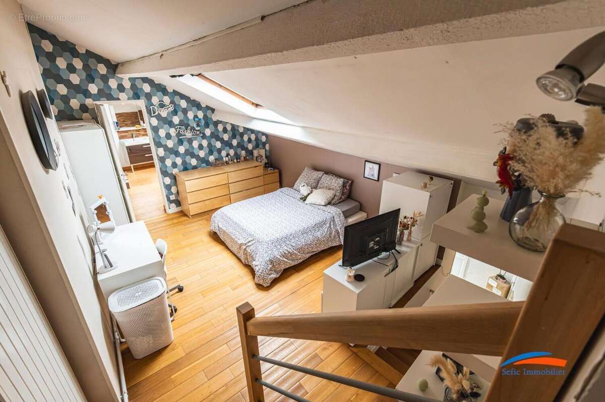   - Maison à HERMONVILLE
