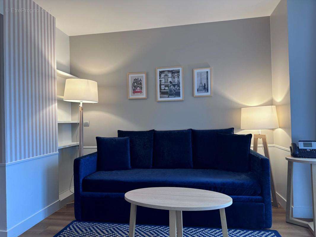 Appartement à PARIS-15E