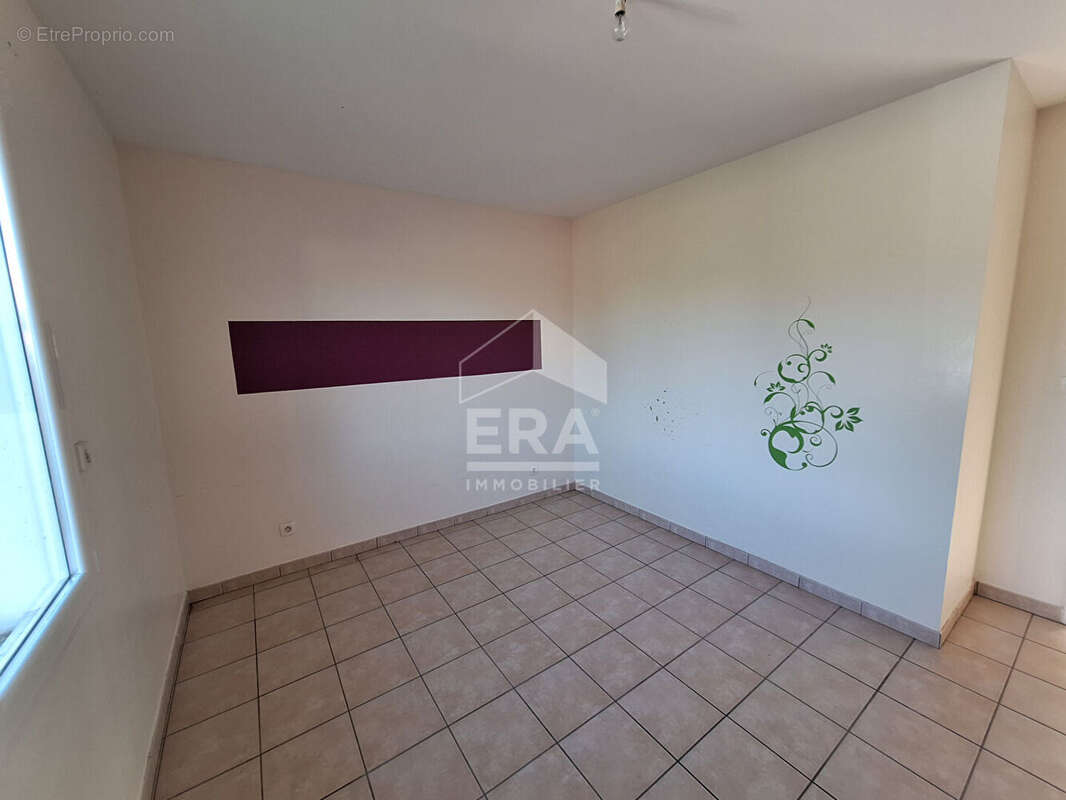 Maison à MONTPON-MENESTEROL