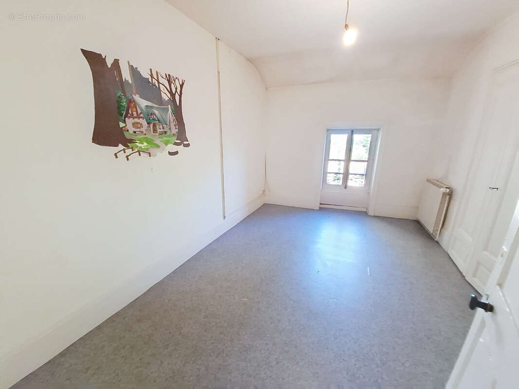 Appartement à VERNAISON