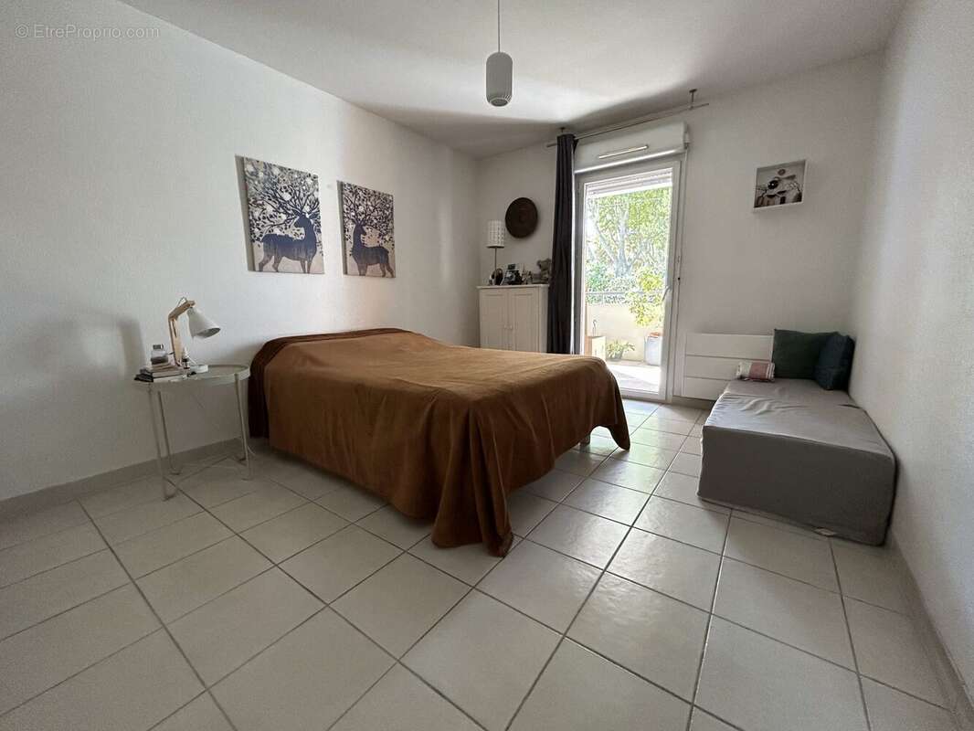 Appartement à LUNEL