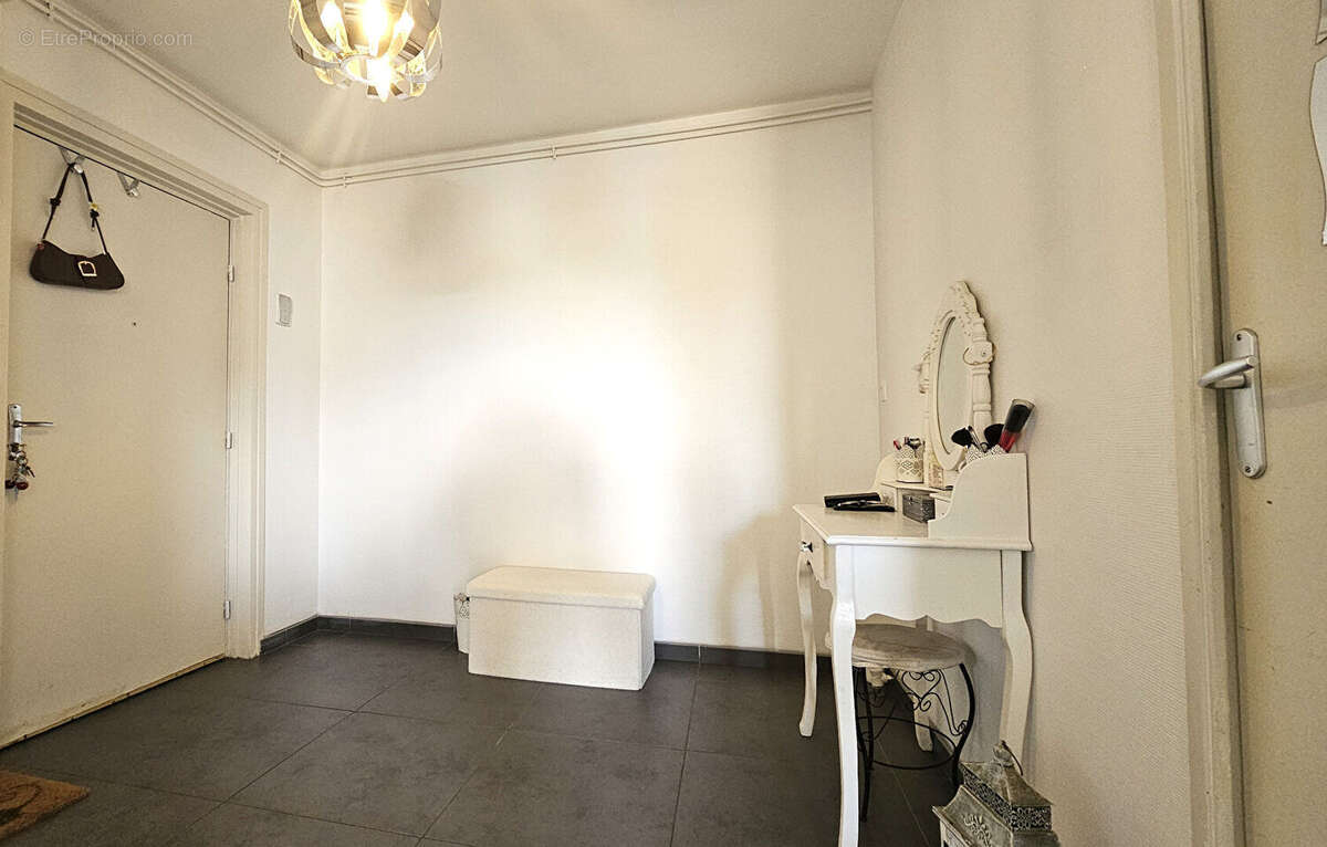 Appartement à LA TOUR-DU-PIN