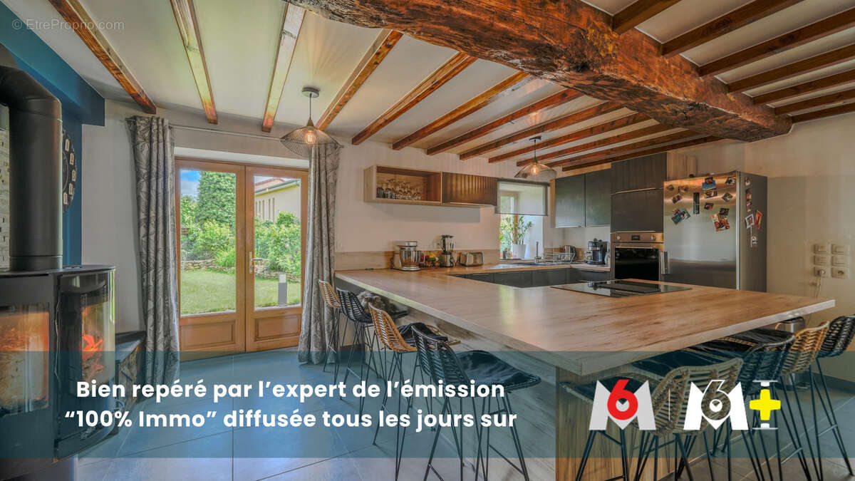 Maison 9 pièces de 197 m2 - photo 2
