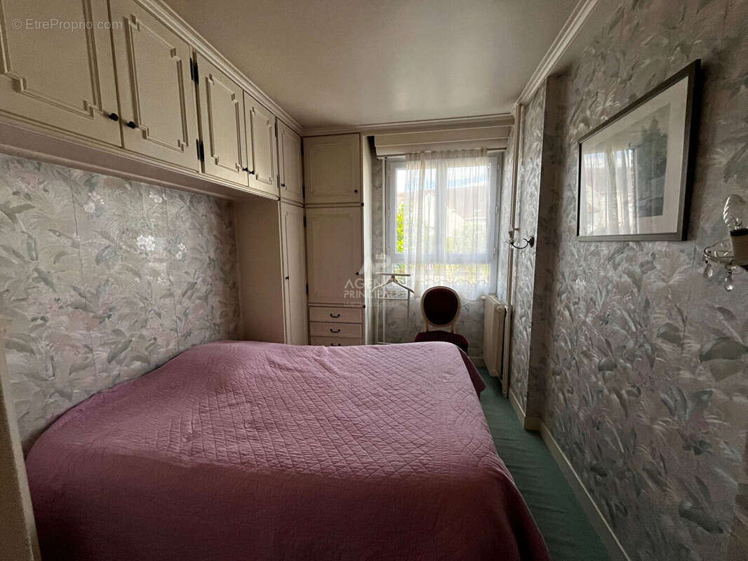 Appartement à MAISONS-LAFFITTE