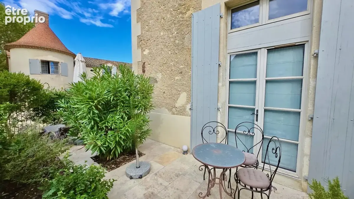 Propriété de 3 chambres et 3 salles de bain sur un domaine viticole de luxe avec piscine commune, court de tennis, restaurant et - photo 7