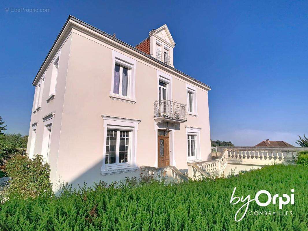 Maison à MARCILLAT-EN-COMBRAILLE