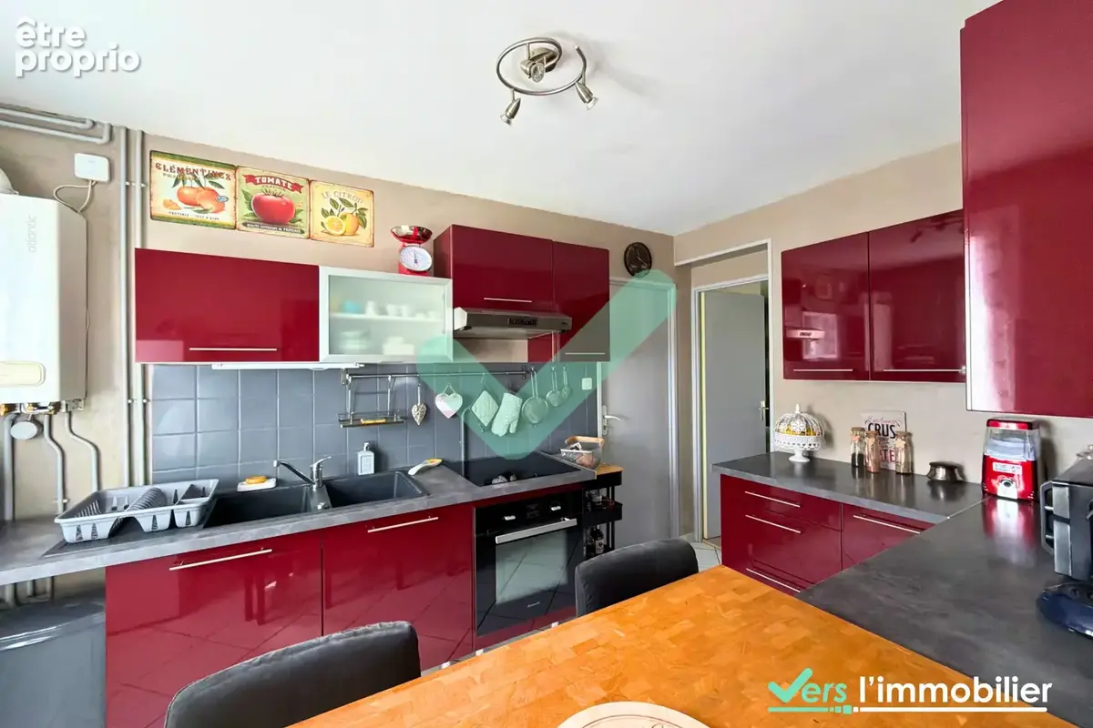 Maison de 110 m2 avec 3 chambres, garage, sous-sol et jardin située à Mardeuil - photo 5