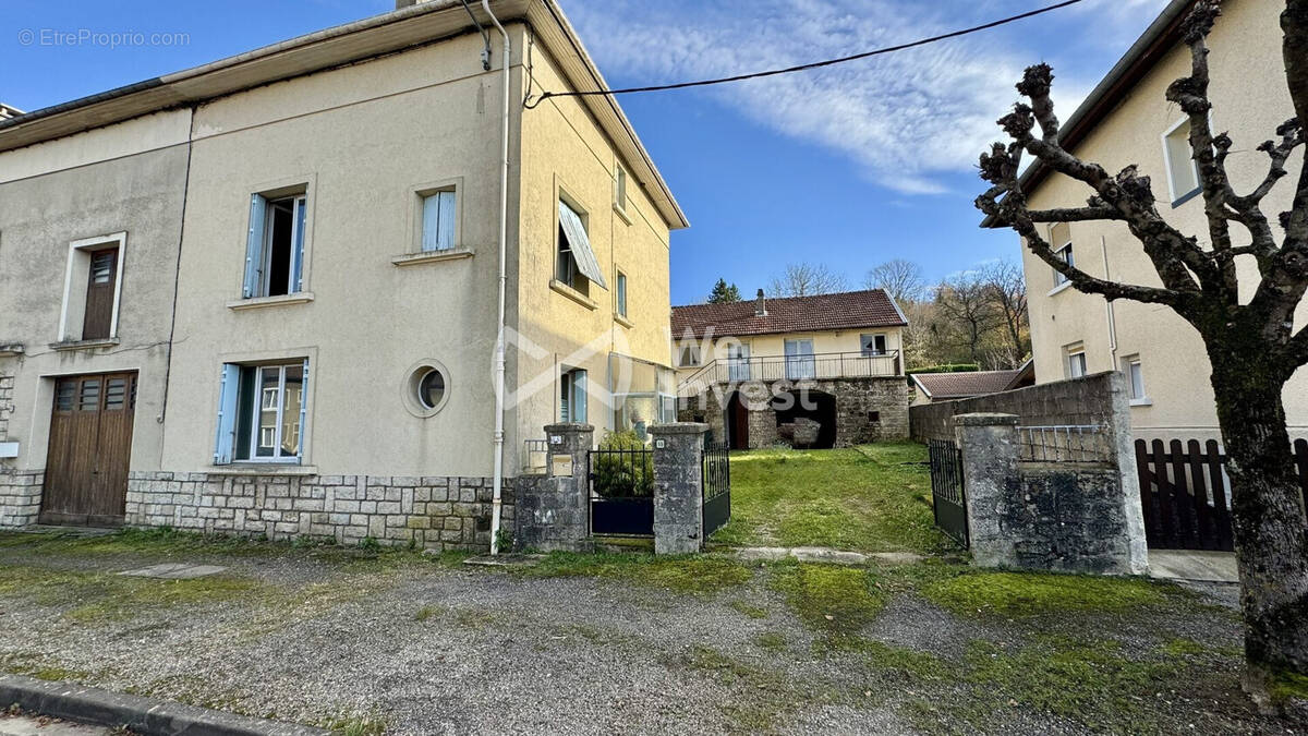 Maison à STAINVILLE
