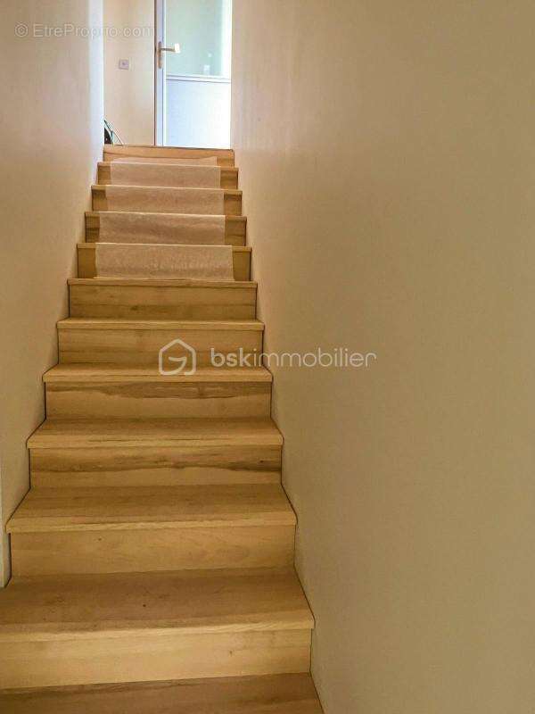 Maison à TASSIN-LA-DEMI-LUNE