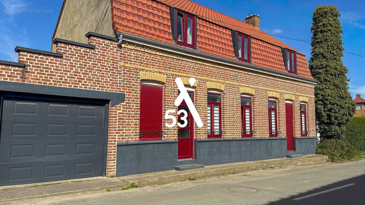 Maison à EPERLECQUES