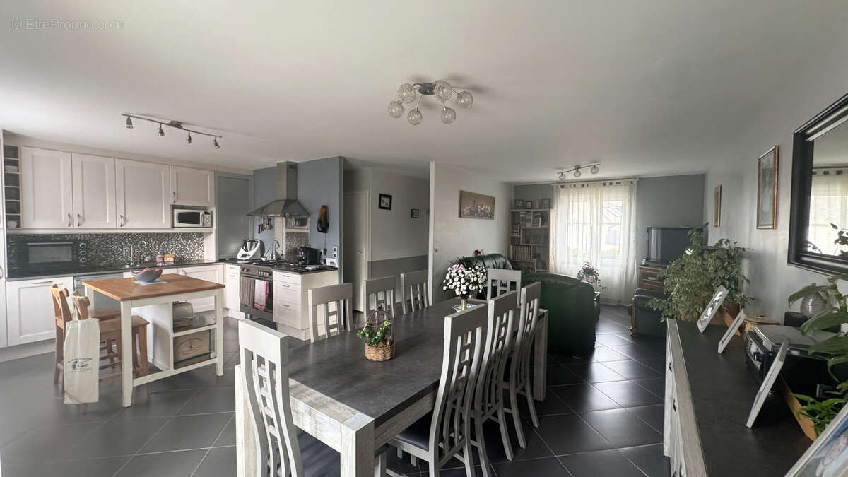 Maison à BEUZEVILLE