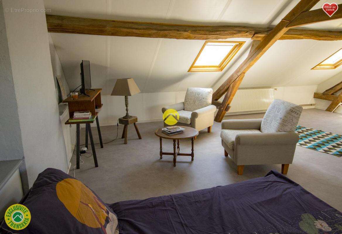 Maison à AUBIGNY-SUR-NERE