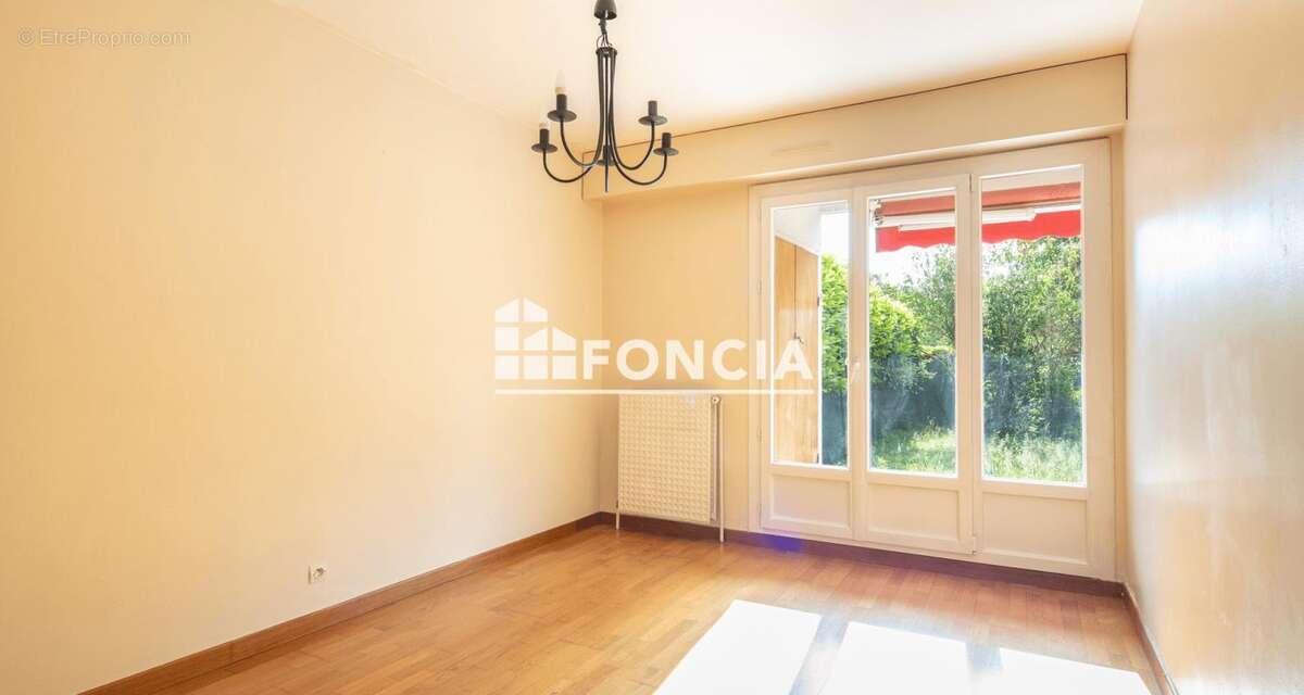 Appartement à ECHIROLLES