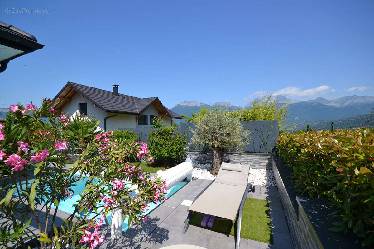 Maison à SAINT-JORIOZ