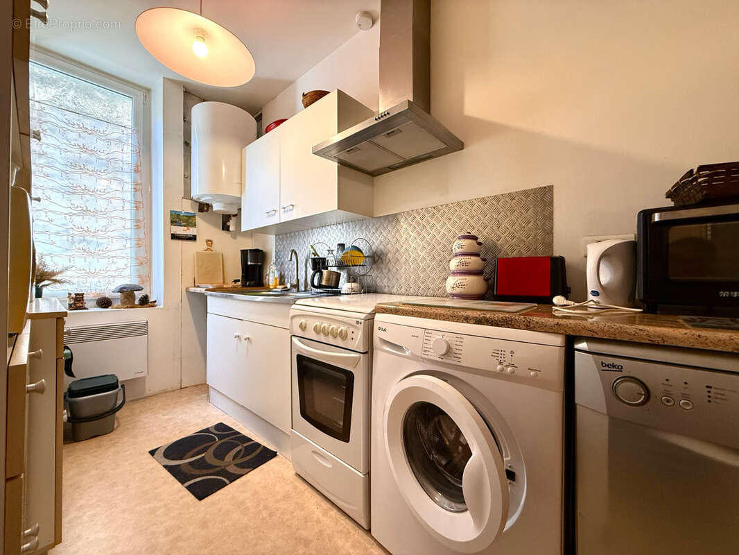 En EXCLUSIVITE Appartement 53 m2 entièrement rénové Lodève - photo 7