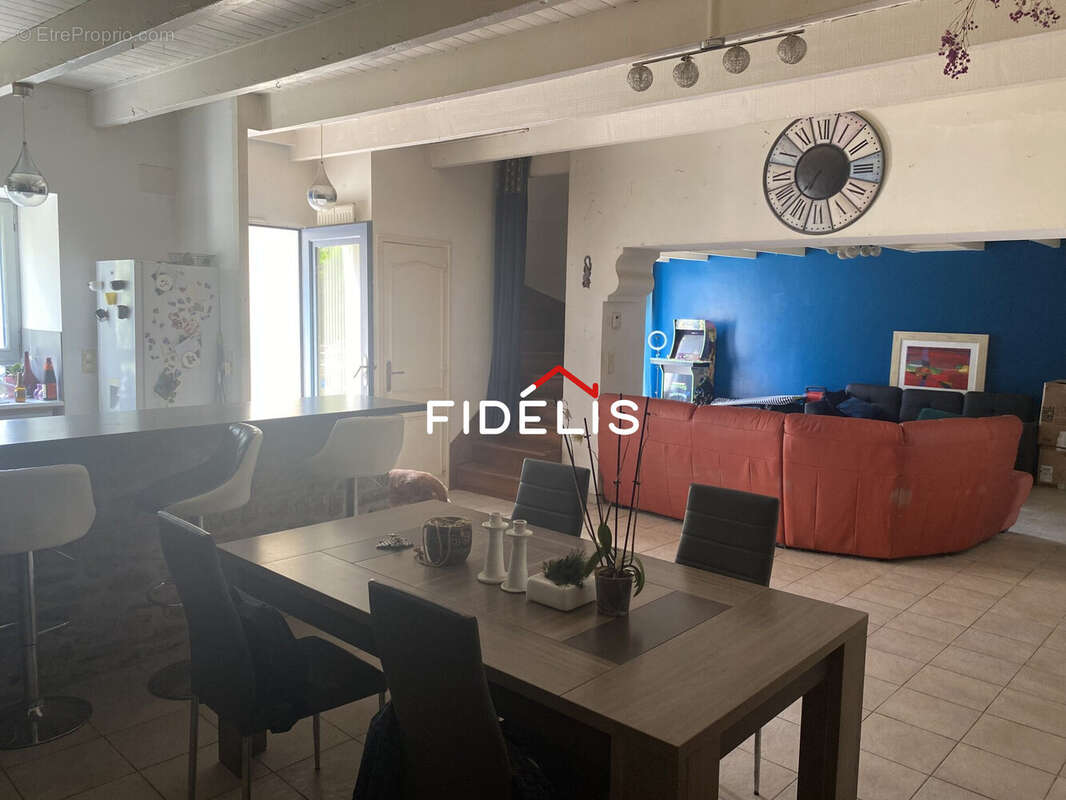 Maison 115 m² à Saint-Pere  - photo 6