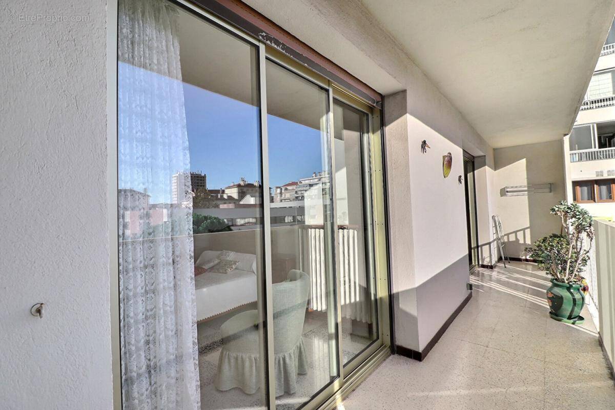 Appartement à TOULON