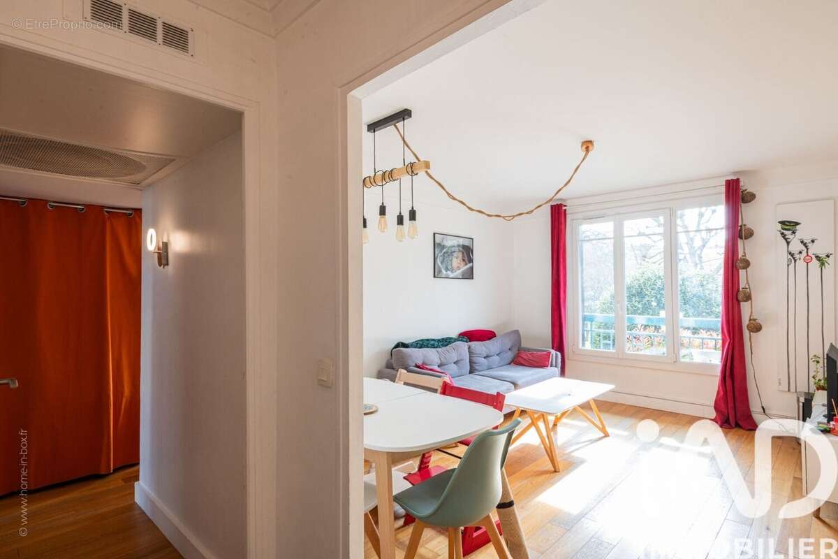 Photo 8 - Appartement à RUEIL-MALMAISON