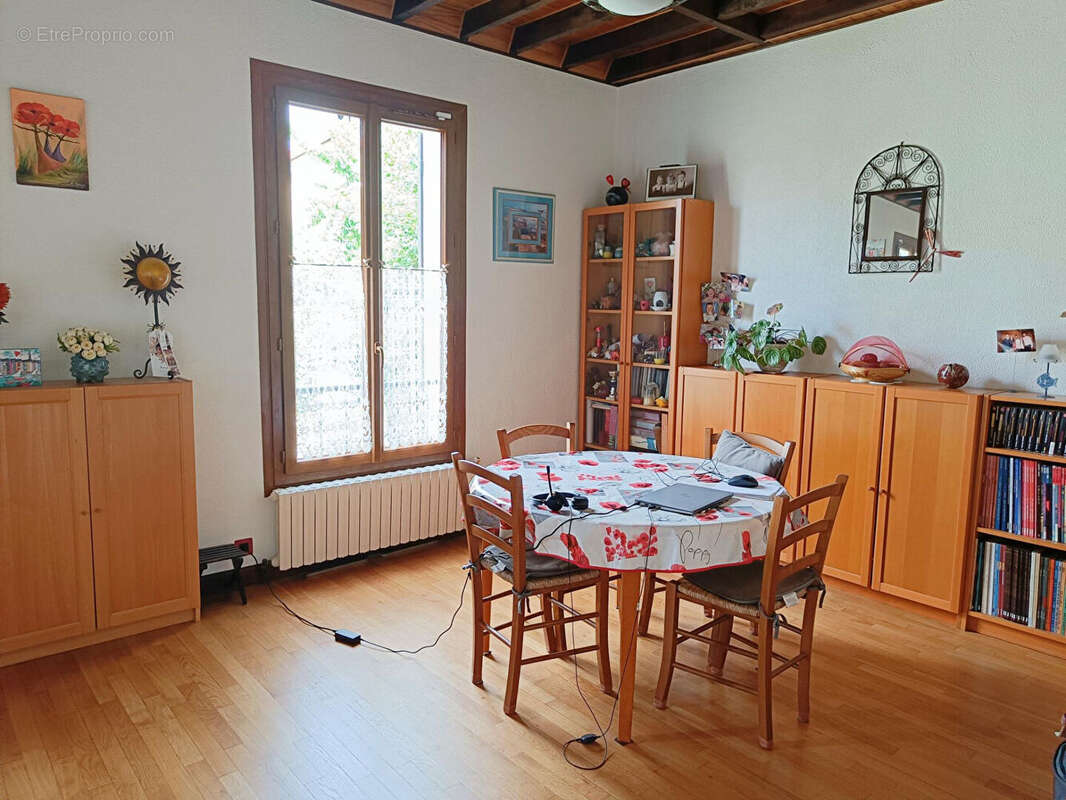 Maison à VILLEMOMBLE