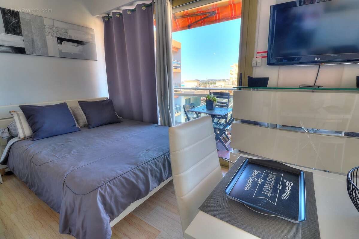 Appartement à CAGNES-SUR-MER