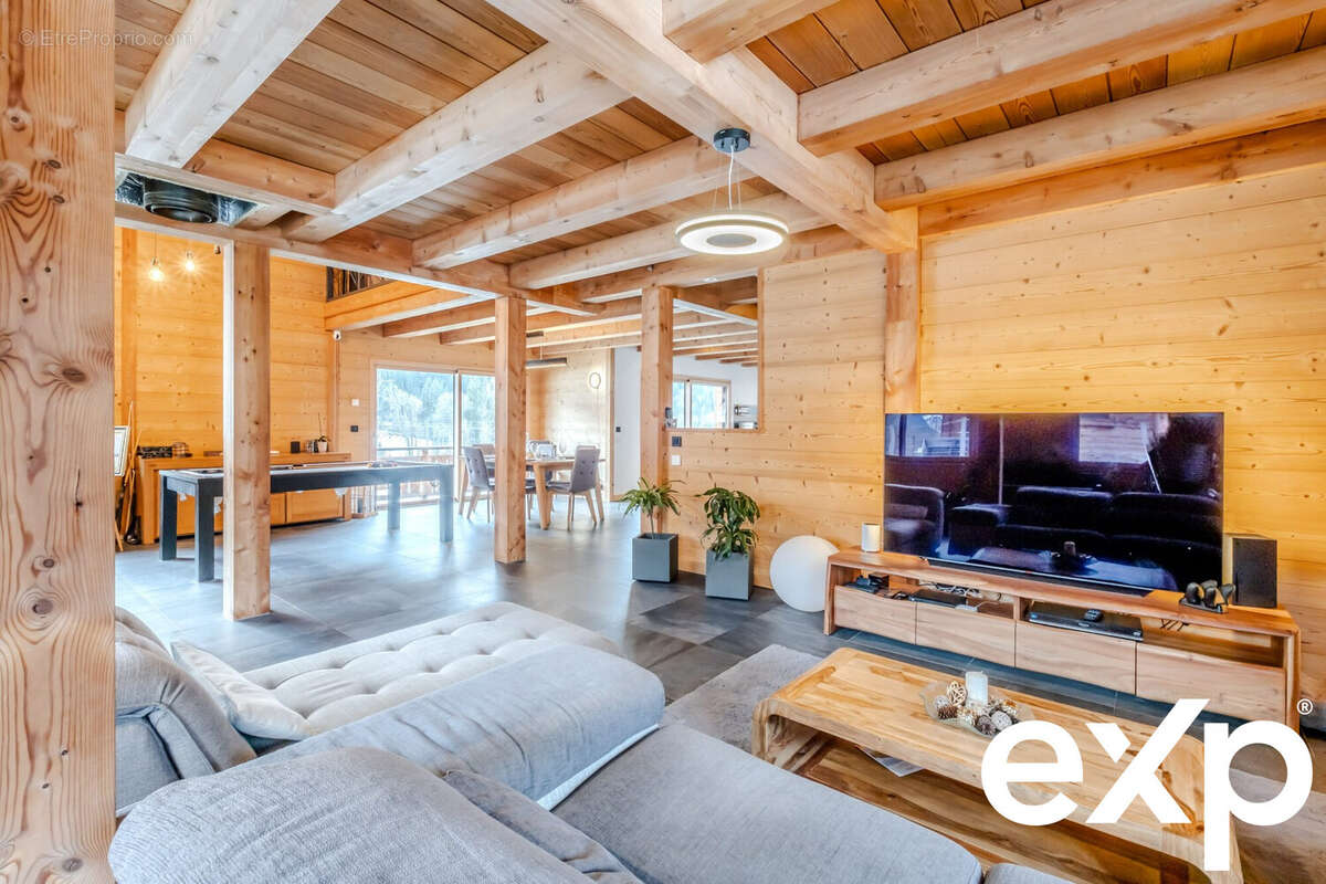 Maison à LA CHAPELLE-D'ABONDANCE