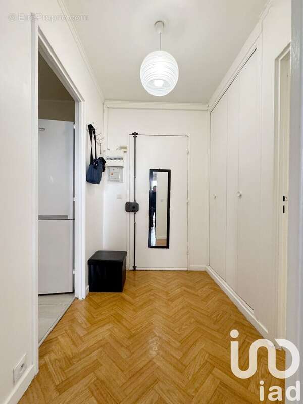 Photo 8 - Appartement à CHOISY-LE-ROI