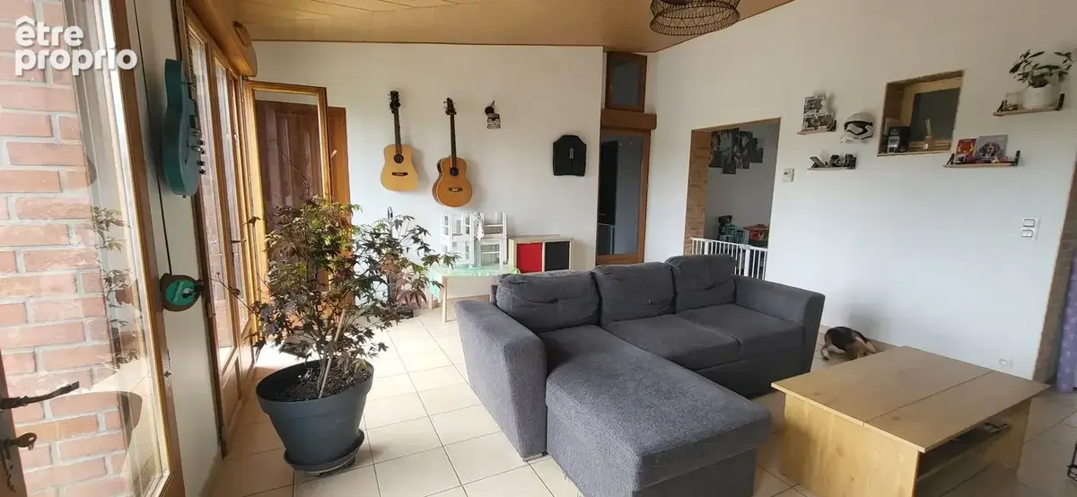 Maison familiale semi-mitoyenne et semi-plain-pied  120 m² - photo 3