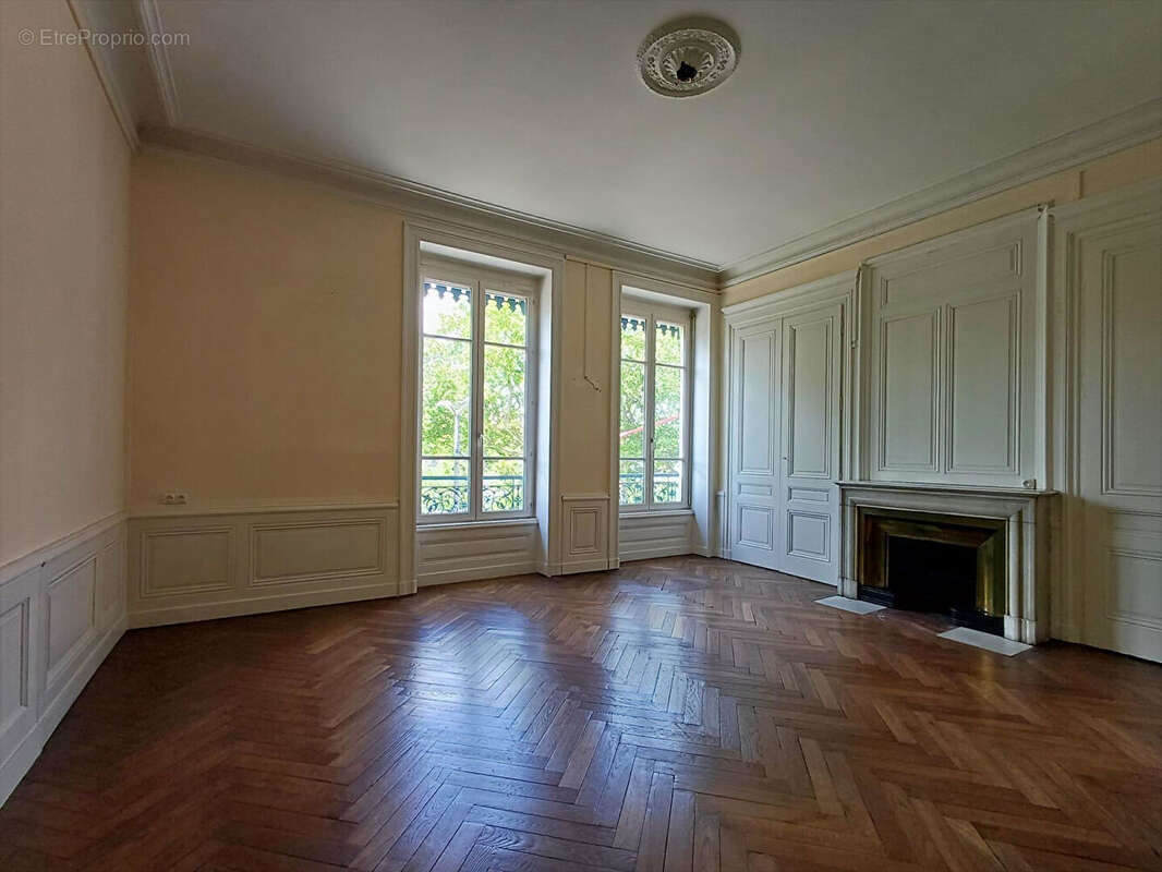 Appartement à LYON-7E