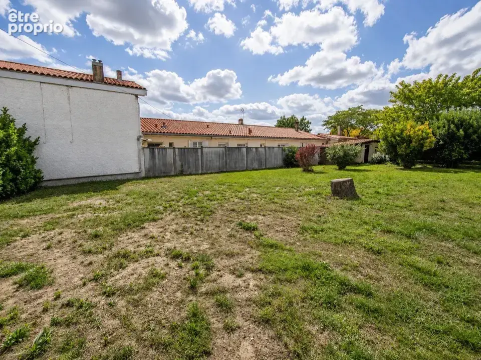 Terrain 420 m² à vendre à Saint-Medard-En-Jalles (33160) - photo 2