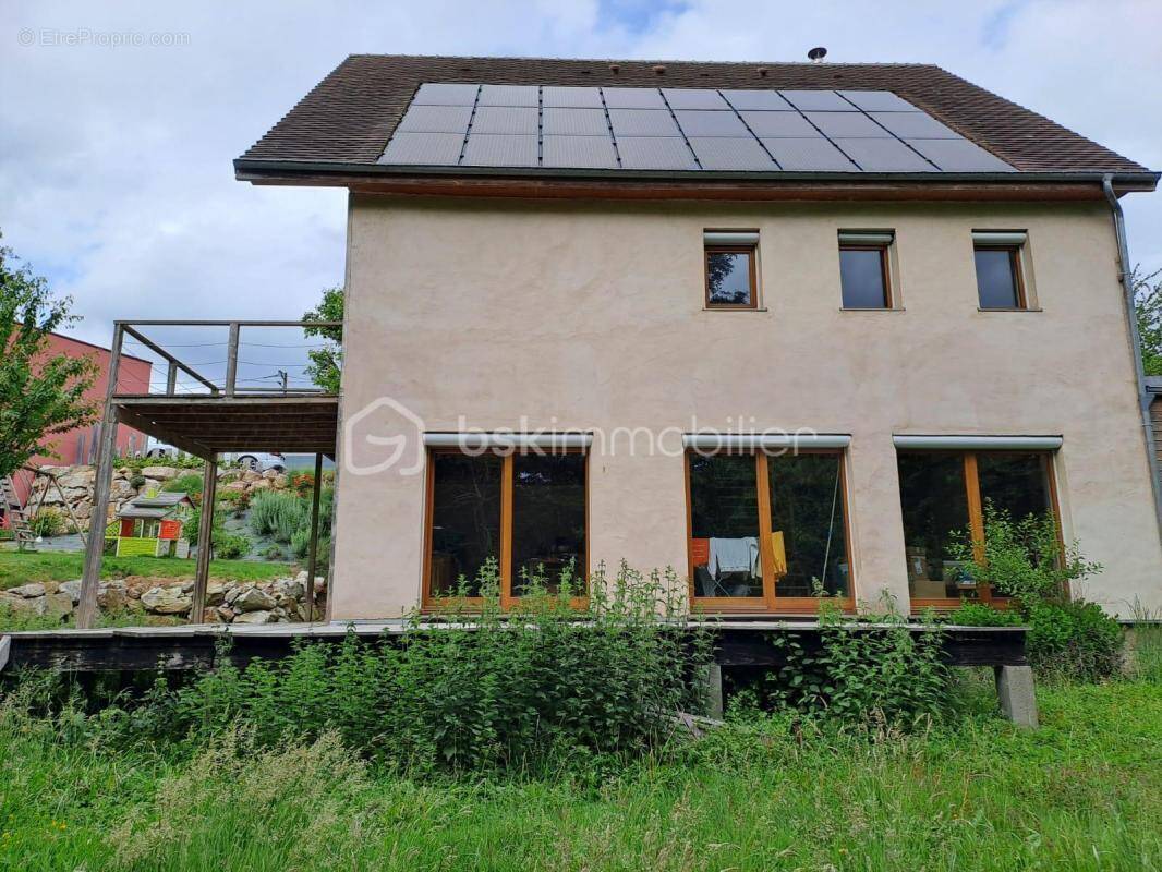 Maison à LE MESNIL-ESNARD