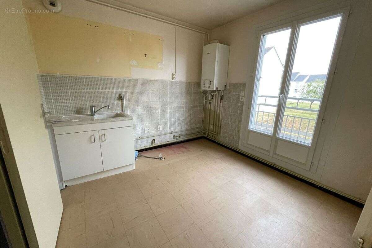 Appartement à NEUILLE-PONT-PIERRE