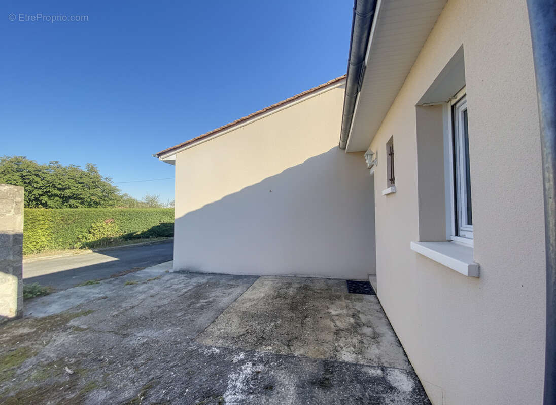 Maison à COULOUNIEIX-CHAMIERS