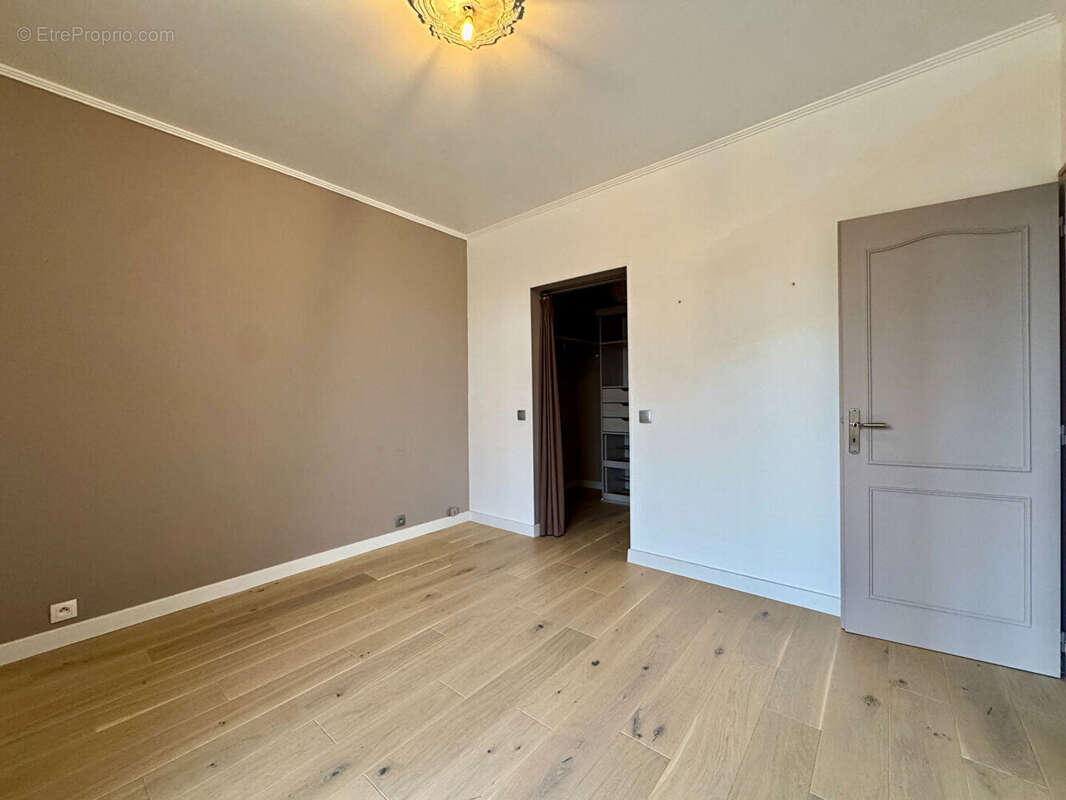 Appartement à LE PONTET