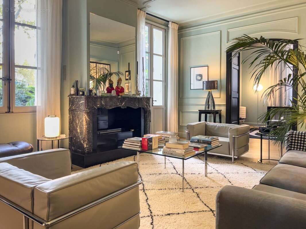 Appartement à AIX-EN-PROVENCE