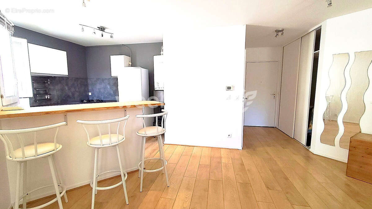 Appartement à ELANCOURT