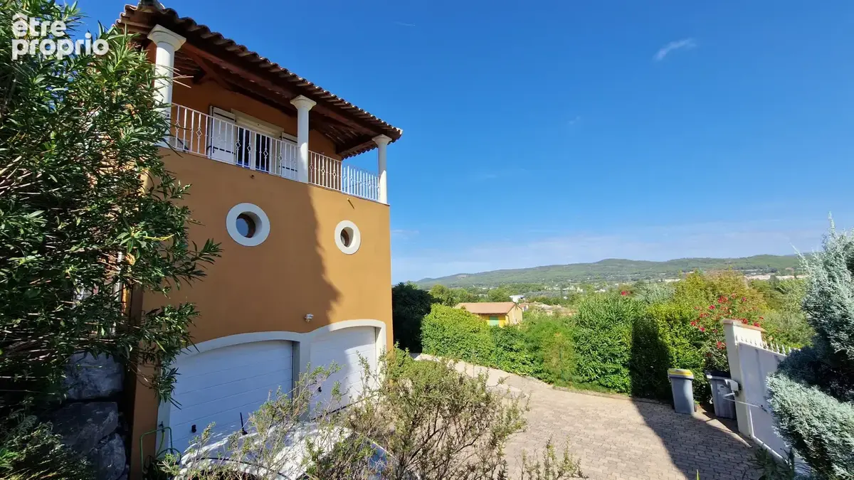 Exclusivite: vente d'une maison architecte 5 p - 4 ch avec terrasse et piscine a brignoles - photo 21