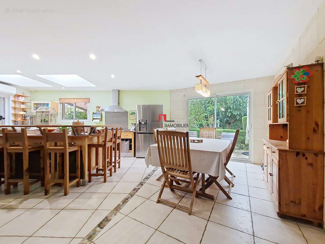 Maison à SAINT-ANDRE-DE-CUBZAC