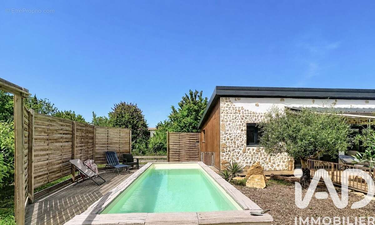 Maison 85 m² à Salazac  - photo 4