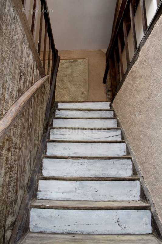 Maison à SAINT-CLAR