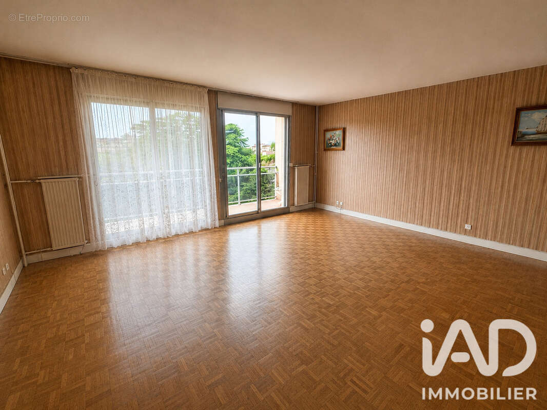 Photo 3 - Appartement à SAINT-MAUR-DES-FOSSES