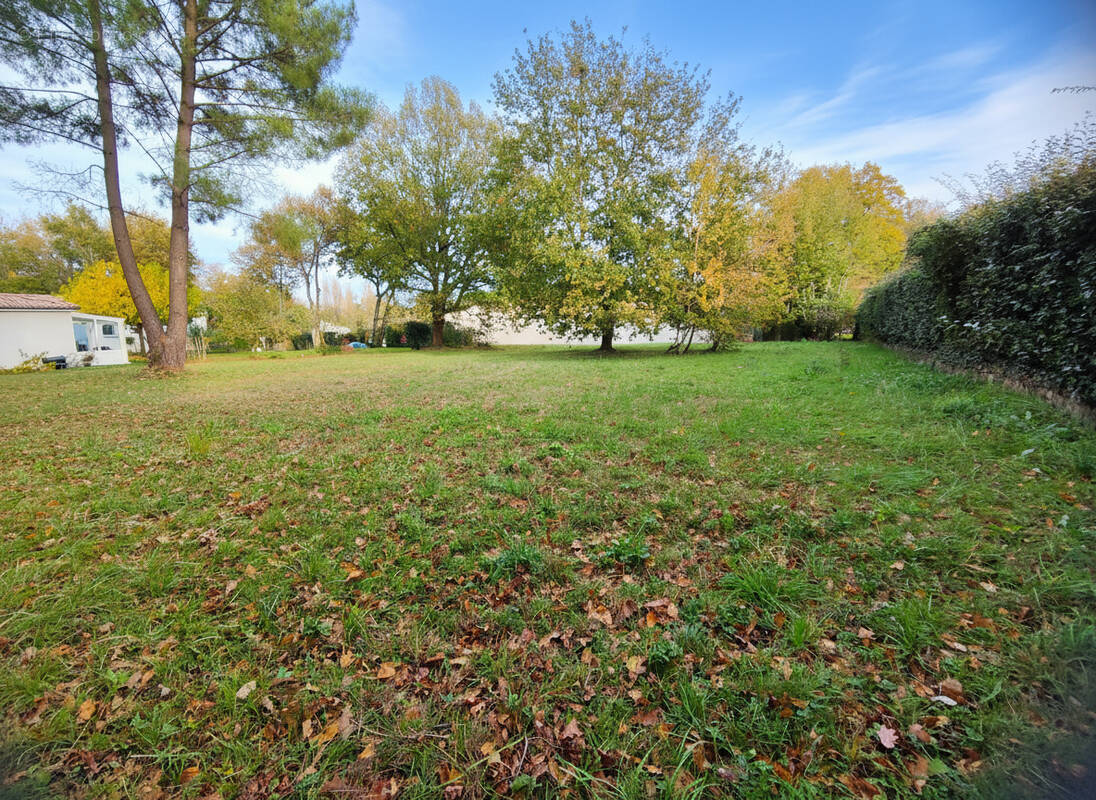 Terrain à BREUILLET