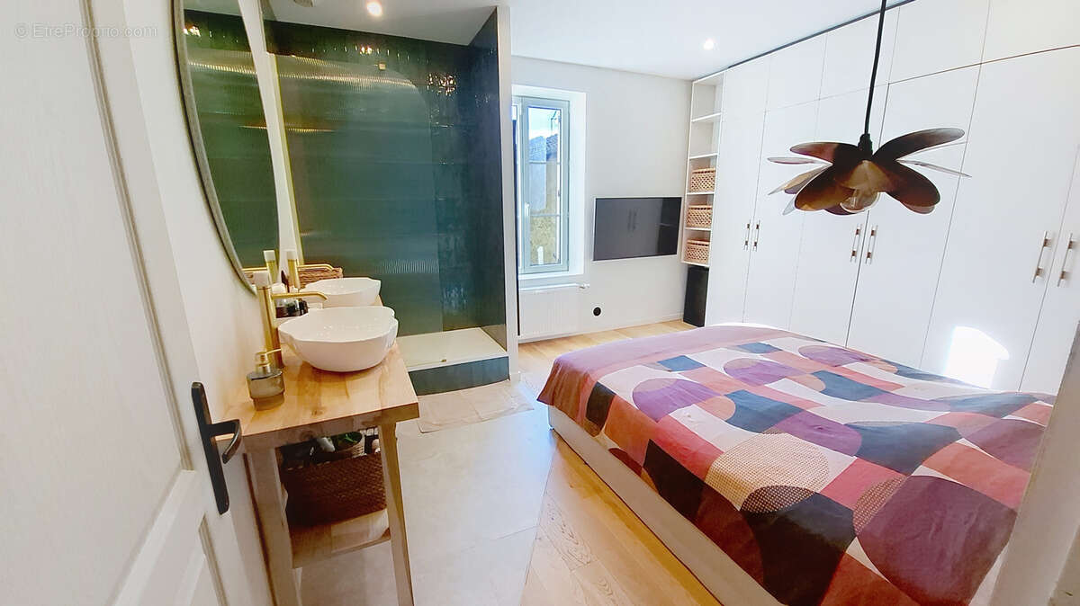 Appartement à IRIGNY