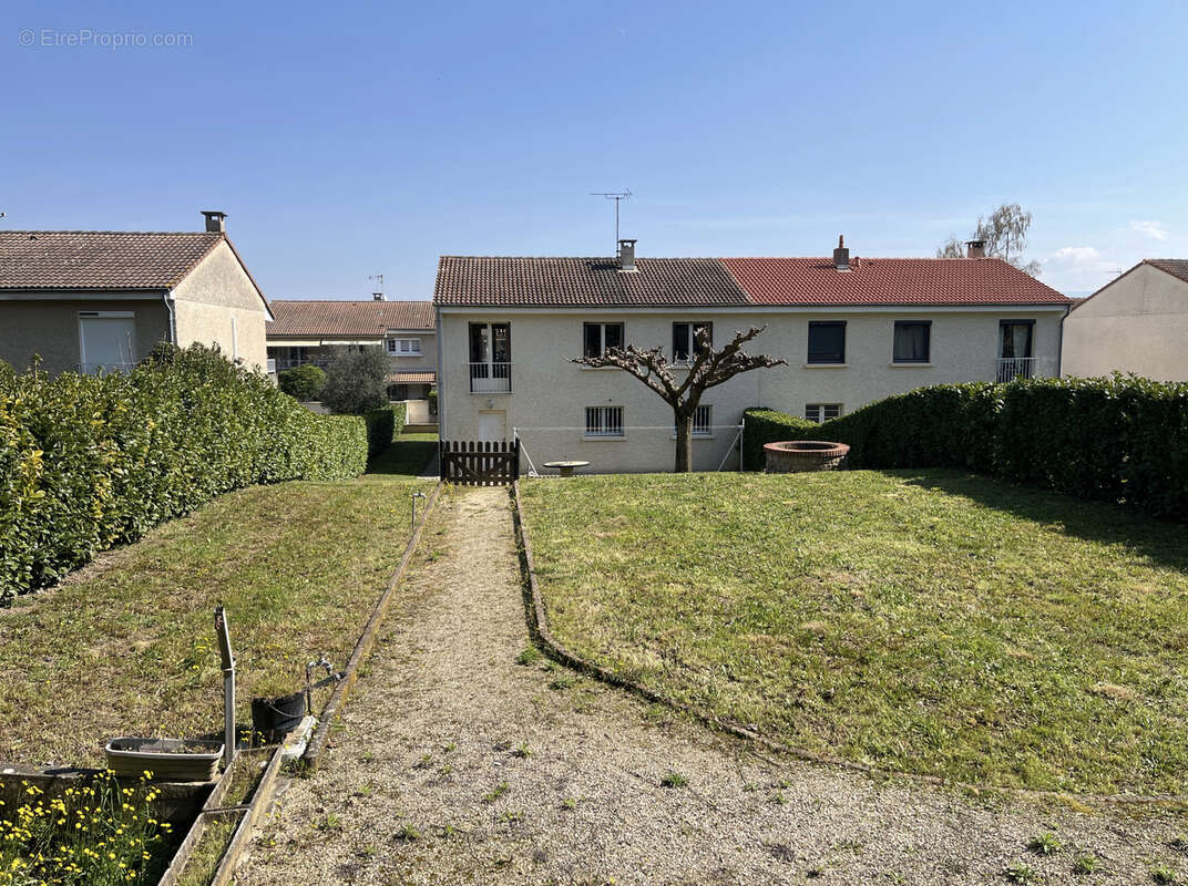 Maison à BEAUVALLON