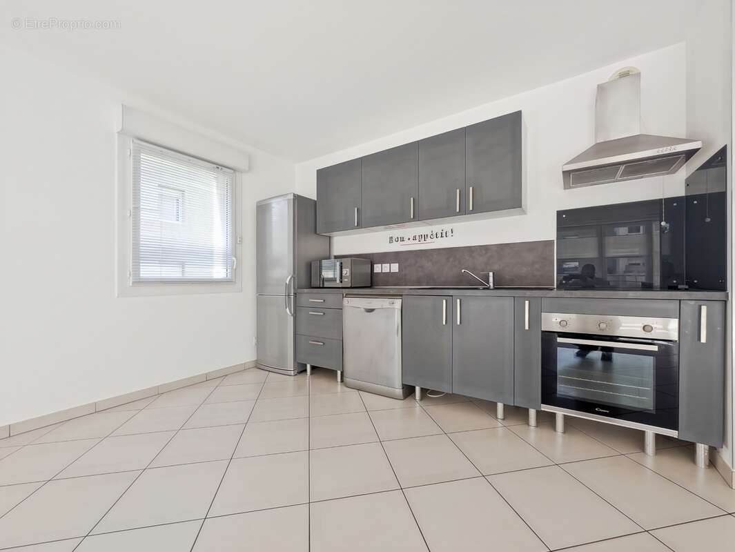 Dpt Haute Savoie (74), à vendre SCIEZ Appartement T3 de 70,70 m² avec balcon bien exposé et au calme - photo 4