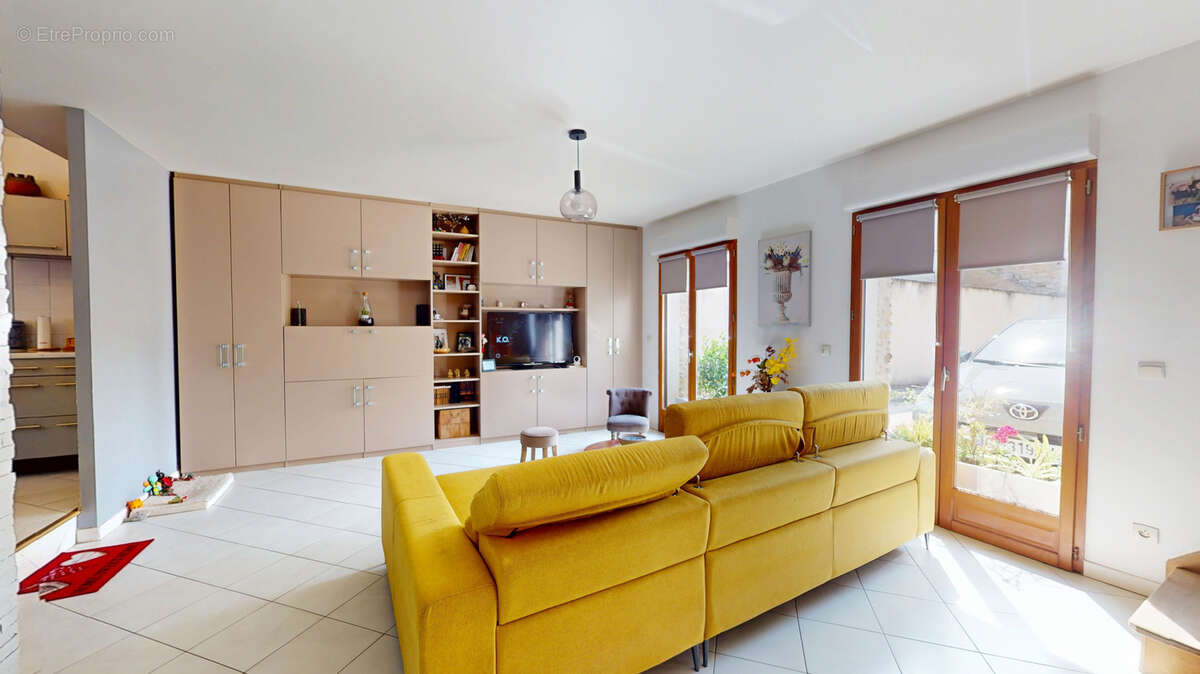 Maison à SAULX-MARCHAIS