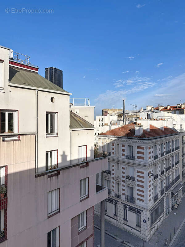 Appartement à PARIS-14E