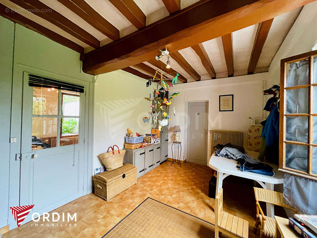 **Maison de Village à Saint-Martin-des-Champs** - photo 7
